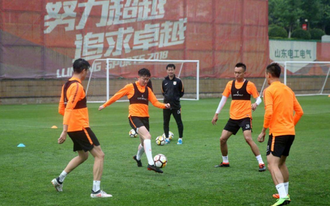 鲁能客场大捷，中超劲旅实现反超